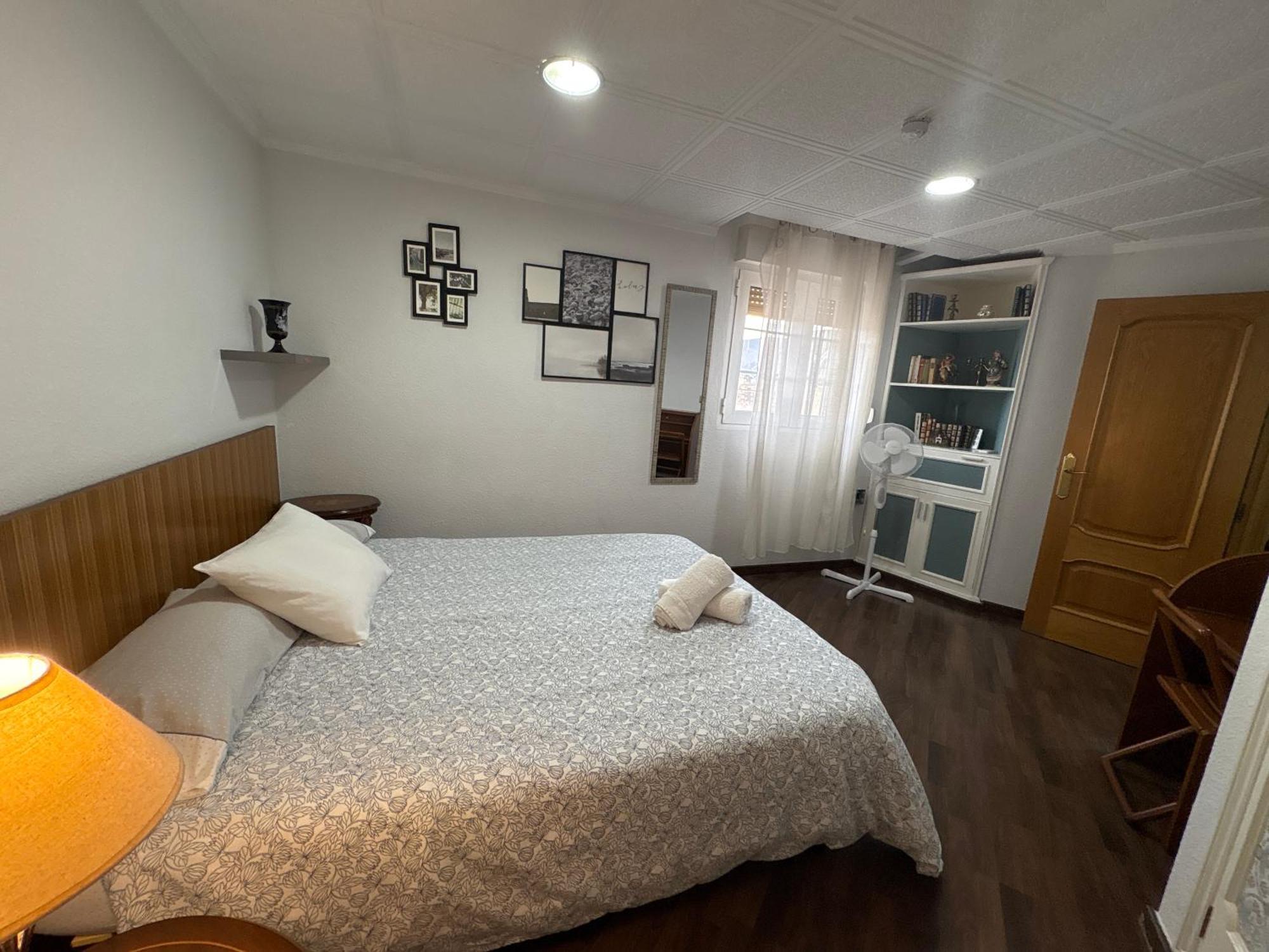Apartamentos Centro Ciudad 2 Habitaciones 엘다 외부 사진